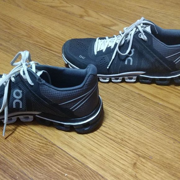 On Running Women Cloudflow 1 (original) Size 6 Black/Gray/White - Picture 4 of 15